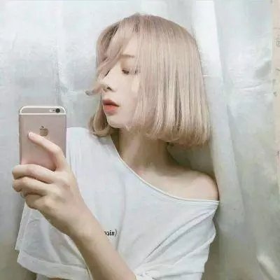 陪她一会儿